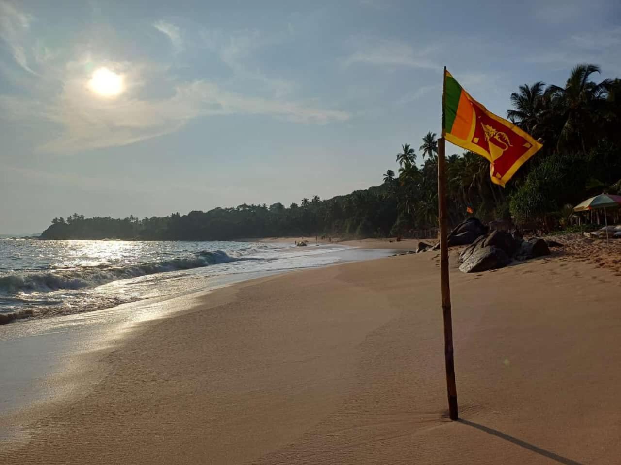 Kavidi Villa Home Stay Tangalle Extérieur photo